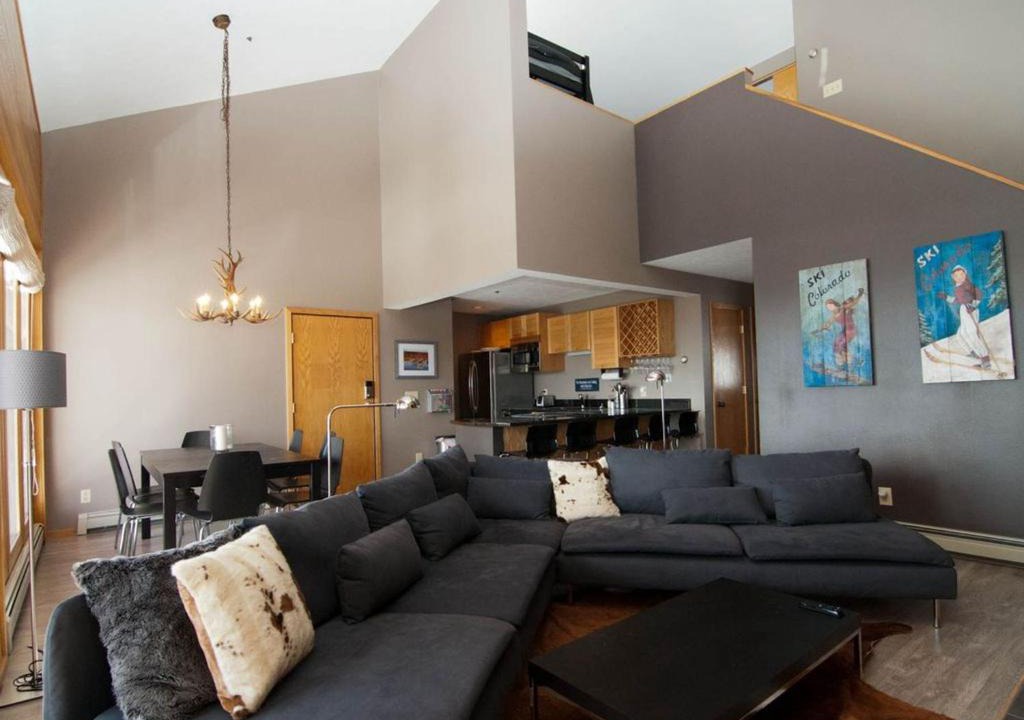Wildernest House | Timber Ridge #428 by Book by Owner