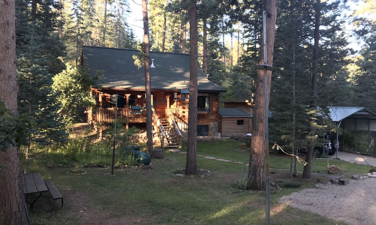 Beulah Cabin | Towering Pines Cabin