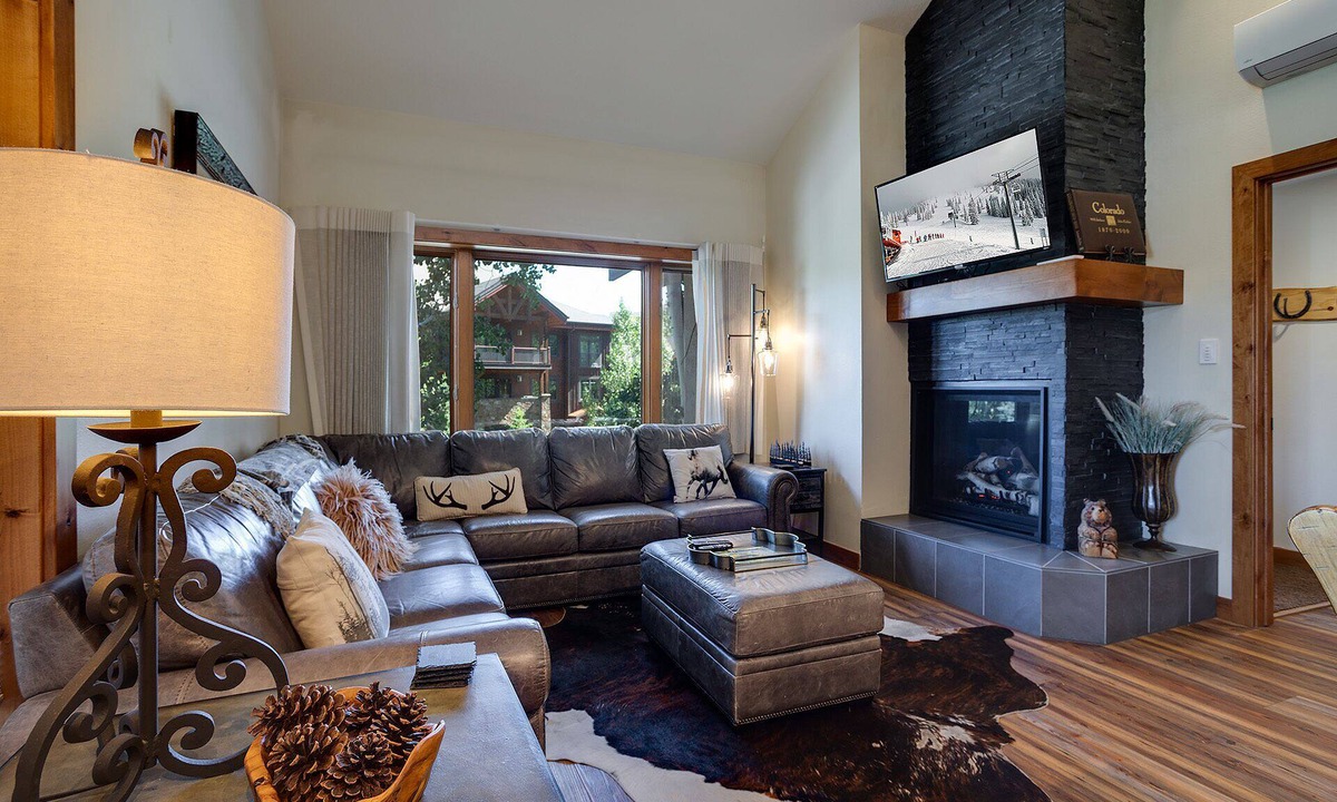 Steamboat Springs Condo | TR1304 | Perfect Mountain Getaway | Modern Décor | Winter Shuttle | Hot Tubs
