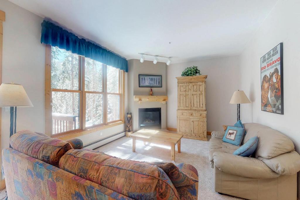 Keystone Apartment | Trappers Crossing 8763