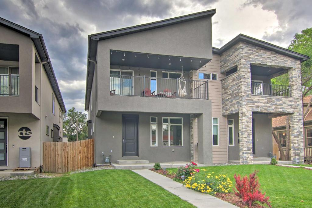 Colorado Springs House | Upscale and Modern Colorado Springs Townhome!