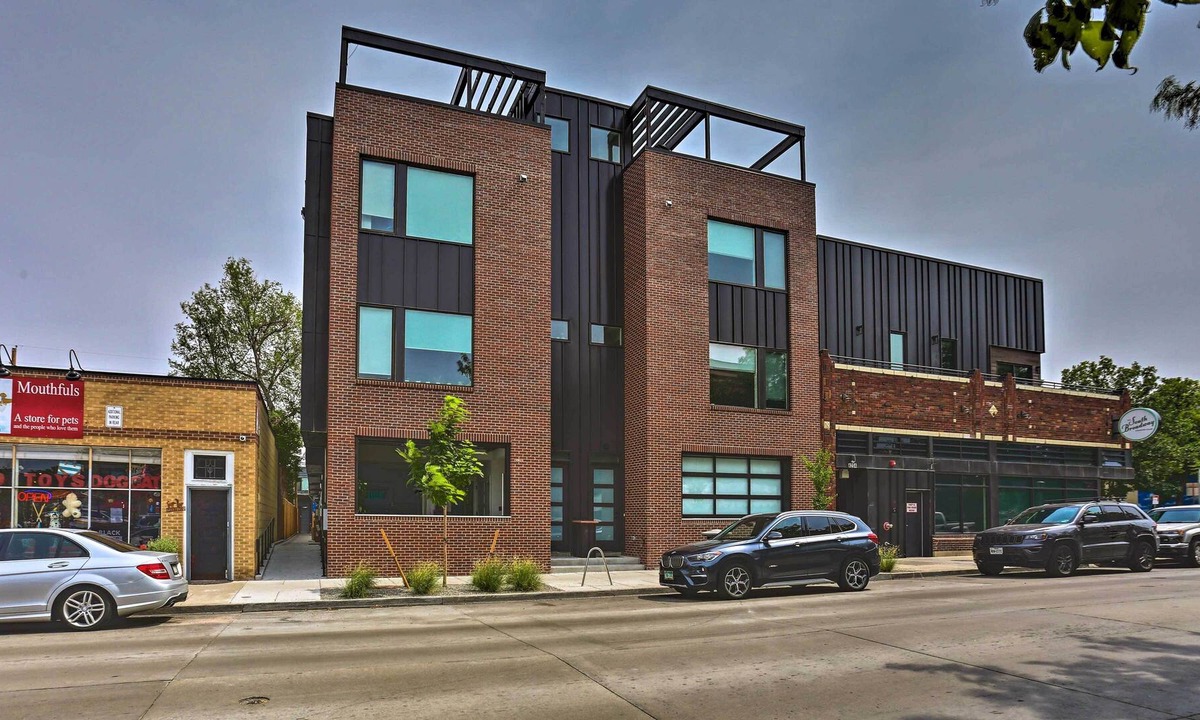 Berkeley Apartment | Upscale Studio on Vibrant Tennyson Street!