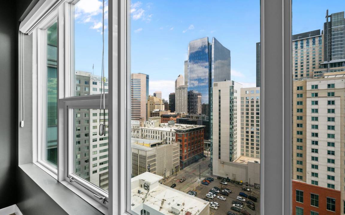 Downtown Denver Condo | 122 m² Condo ∙ 2 bedrooms ∙ 4 guests