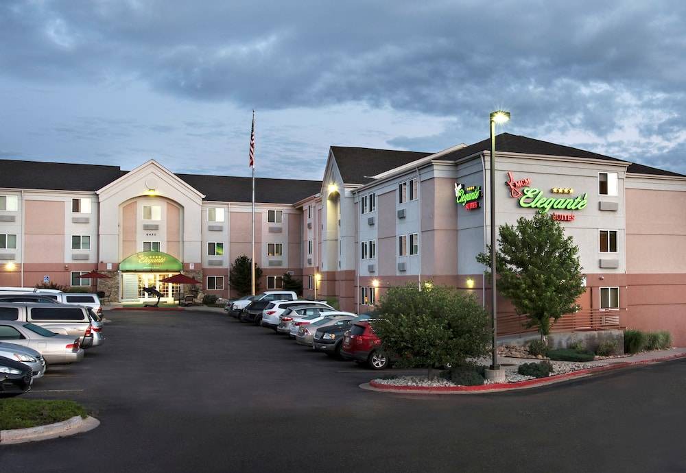 Northeast Colorado Springs Hotel | MCM Elegante Suites