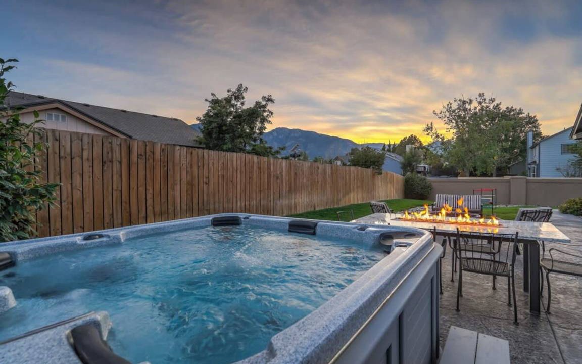 Cheyenne Meadows House | House ∙ 4 bedrooms ∙ 8 guests
