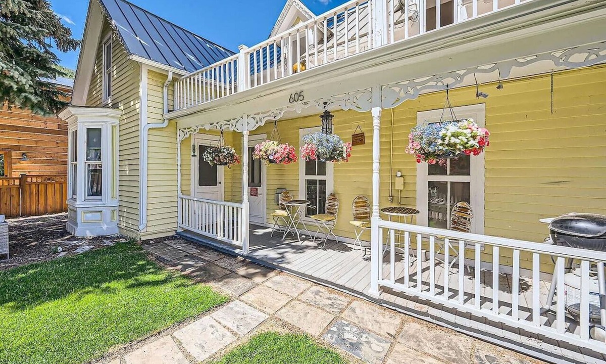 Georgetown House | Victorian Dream! 3 Bedroom