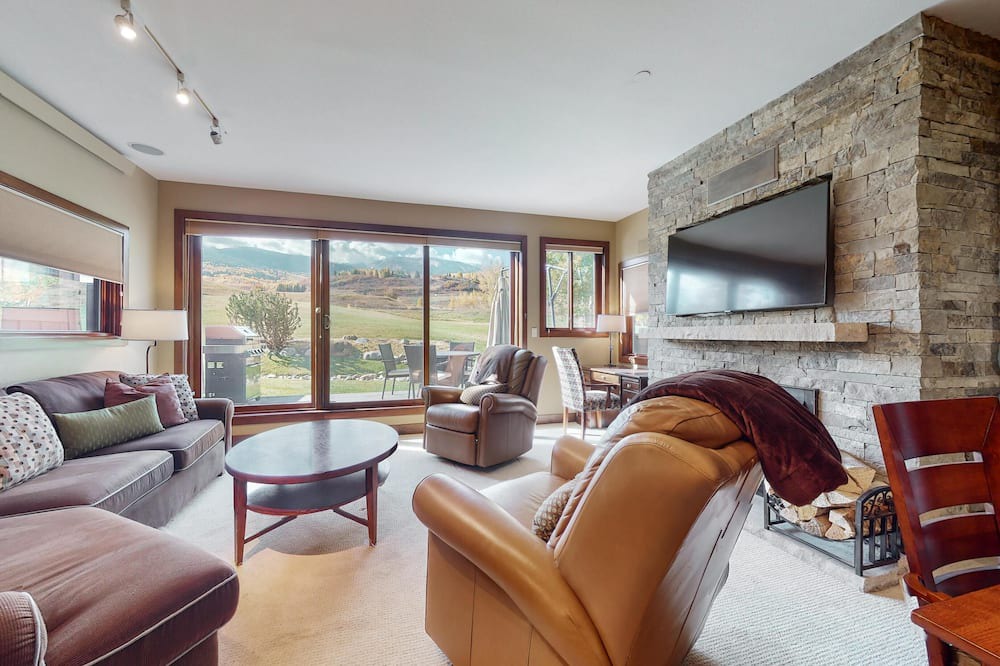Snowmass Village Condo | Villas at Snowmass Club | L1512
