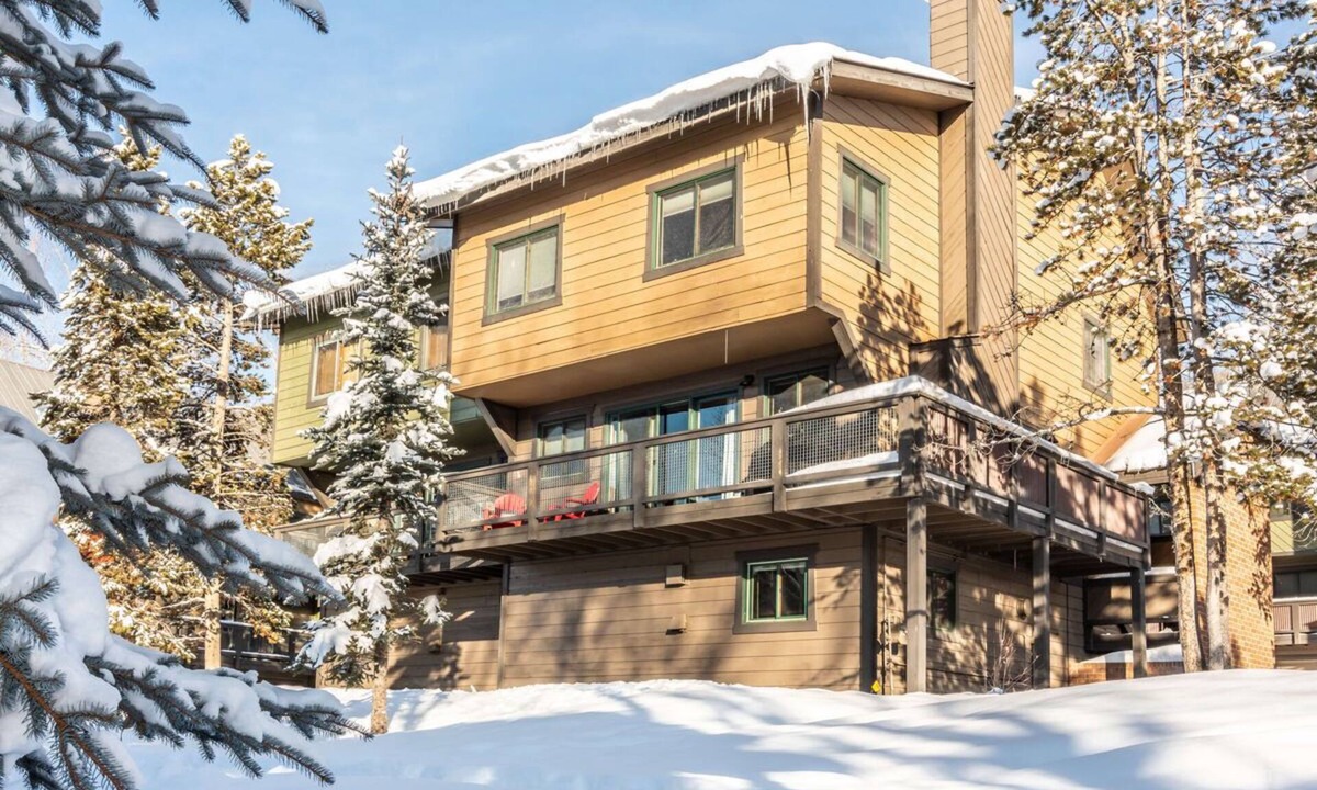 Steamboat Springs House | Waterford 23 | Pet Friendly | Indoor Hot Tub & Sauna | Prime Location