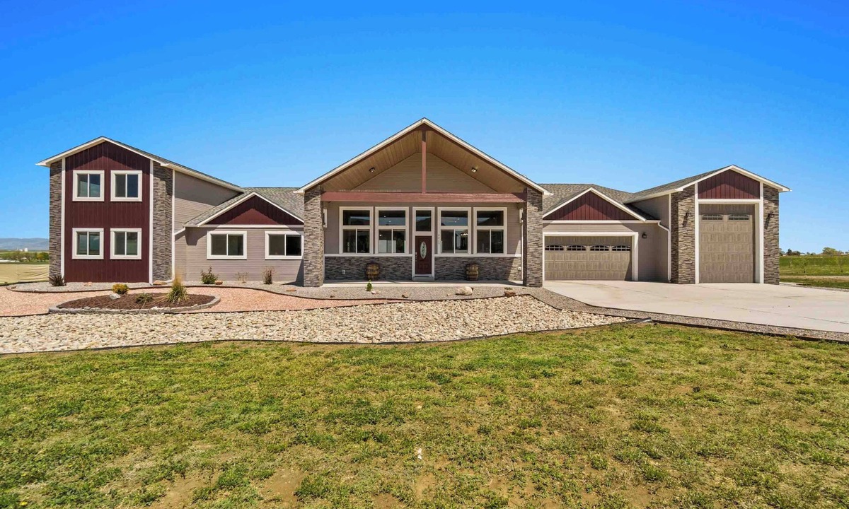 Longmont House | Wedding, Gathering Venue 100