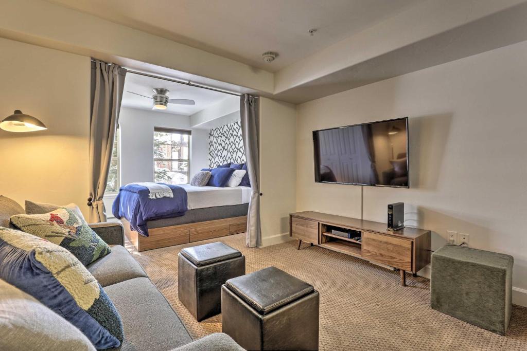 Steamboat Springs Apartment | Wildhorse Meadows Studio with Resort Gondola Access!