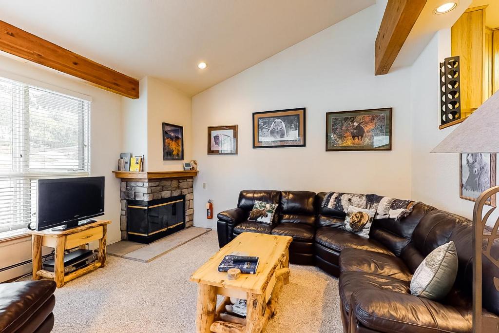 East Village at Copper House | Woods 34