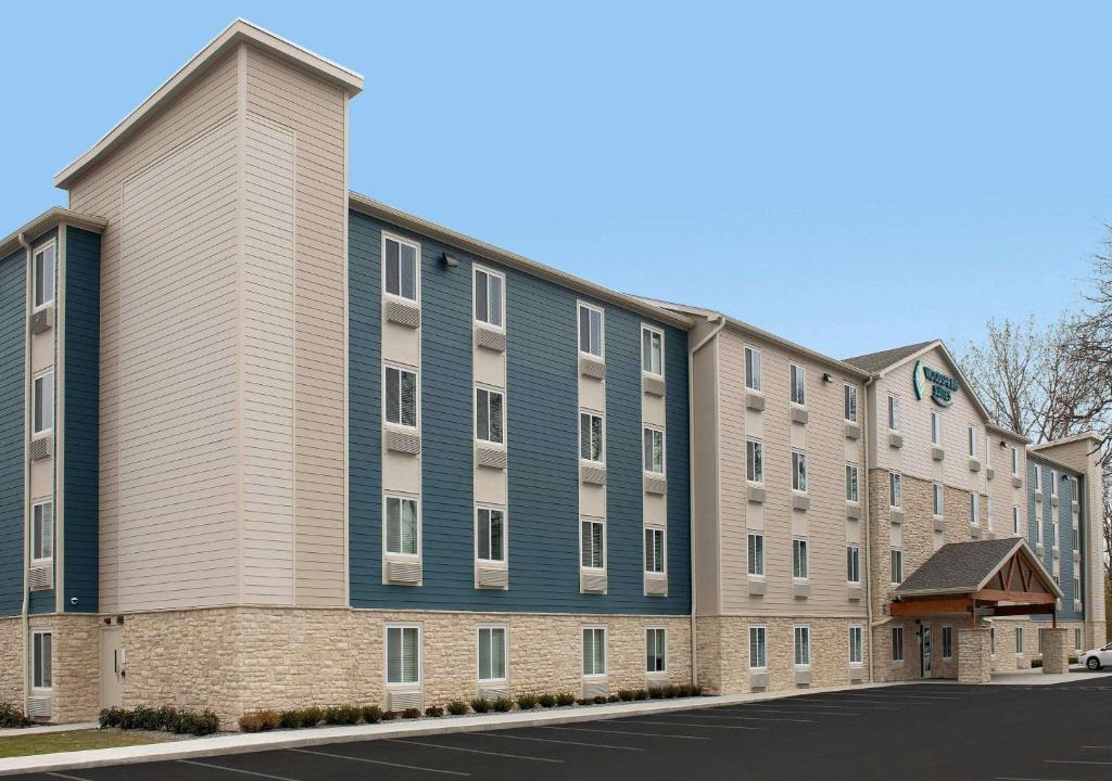 Littleton Hotel | WoodSpring Suites Littleton-South Denver