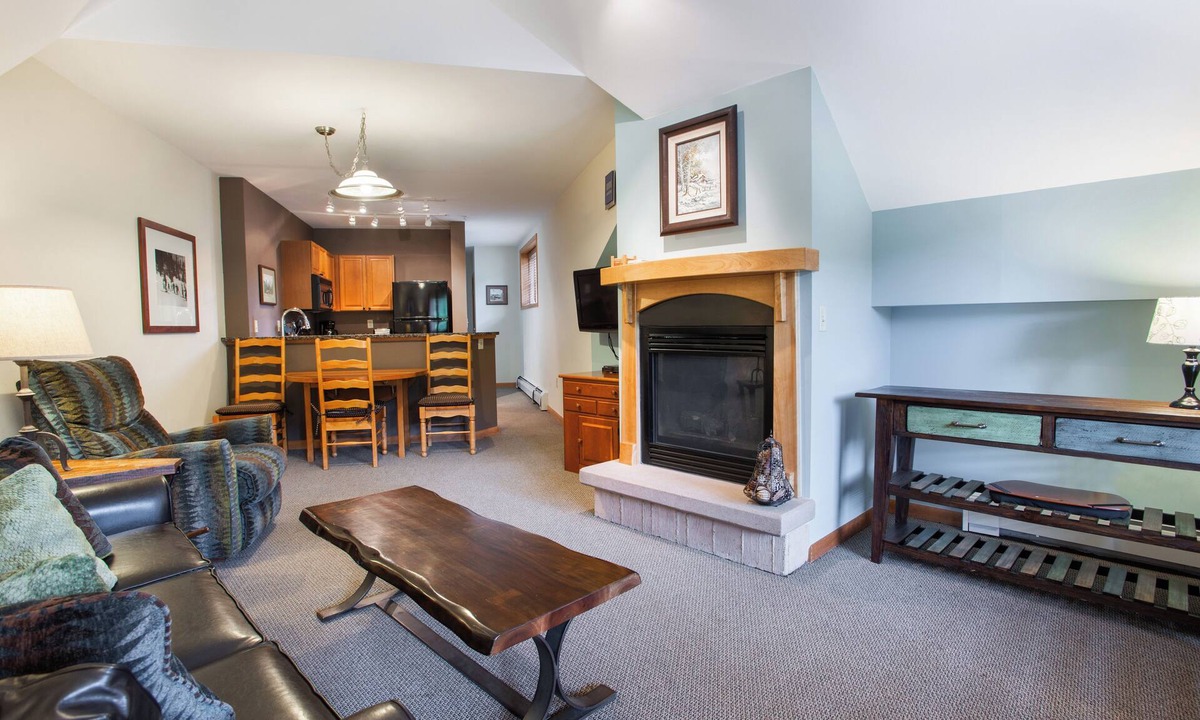 Zephyr Mountain Lodge Continental Divide | Winter Park