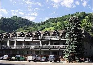 100 Dean St E #2B (203060-4277) Condo