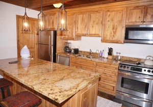 1034 Cooper Ave E #25A
