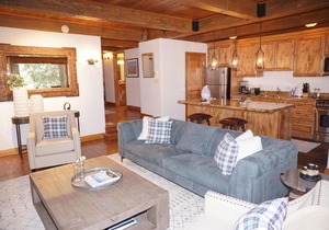 1034 Cooper Ave E #25A