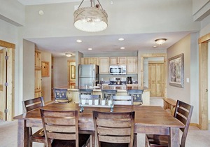 121 m² Condo ∙ 3 bedrooms ∙ 9 guests