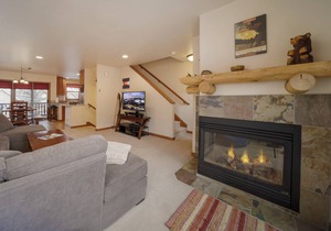 138 m² Condo ∙ 3 bedrooms ∙ 8 guests