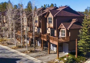 138 m² Condo ∙ 3 bedrooms ∙ 8 guests