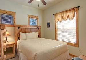 140 m² Condo ∙ 2 bedrooms ∙ 6 guests