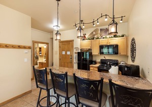 150 yds to the Gondola/Shared Pool and Hot Tub Access/Private Patio