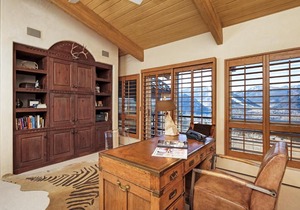1669 Red Mountain Road