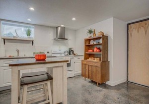 1BD Dog-Friendly Downtown - Urban Neighborhood