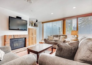 2 Bedroom Gold #111