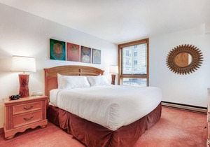 2 Bedroom Gold #111