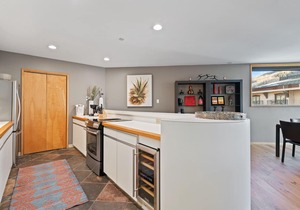 2 Bedroom Gold #518