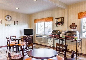 2-Star Hotel ∙ Quality Inn Brighton