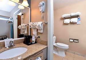 2-Star Hotel ∙ Wingate by Wyndham Gunnison Near Western Colorado University