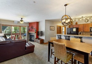 210 Oro Grande condo