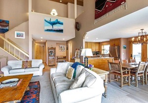242 m² House ∙ 3 bedrooms ∙ 6 guests