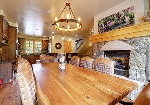 251 m² House ∙ 4 bedrooms ∙ 12 guests