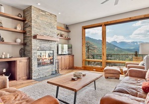 270 m² Condo ∙ 3 bedrooms ∙ 8 guests