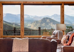 270 m² Condo ∙ 3 bedrooms ∙ 8 guests
