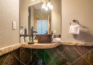 270 m² Condo ∙ 3 bedrooms ∙ 8 guests