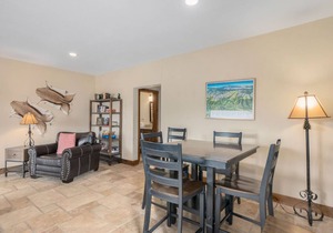 272 m² House ∙ 3 bedrooms ∙ 8 guests