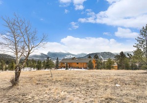 272 m² House ∙ 3 bedrooms ∙ 8 guests