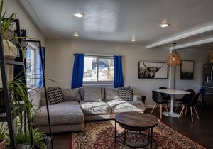 2BR Epic Mountain View - Pet Friendly
