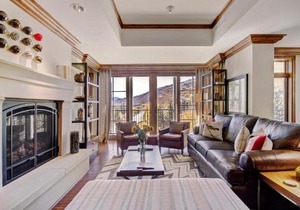 2BR Residence at the Ritz-Carlton with Valley View