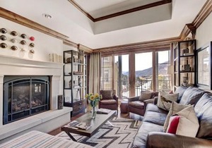 2BR Residence at the Ritz-Carlton with Valley View