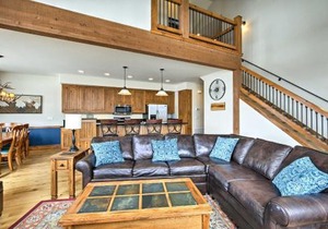 3 Mi to Granby Ranch Family-Friendly Home