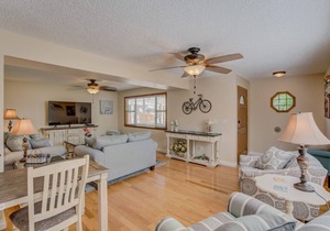 3BR DOWNTOWN✶NEW Hot Tub✶Olympic Training Center