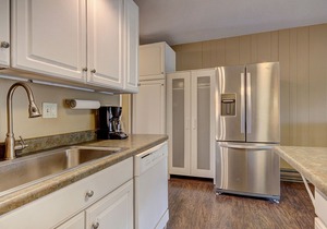 5 Minute Walk to the Lifts/Pool and Hot Tub Access/Private Patio
