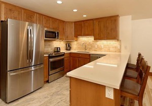 700 Monarch 205, Deluxe Condo with Private Deck & Mountain Views Located 1 Block to Ski Lift