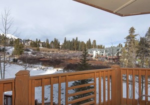 7th Nt Free! Ski-in/out! Balcony/Elevator/Garage,Complex Pool/Spa,Fireplace