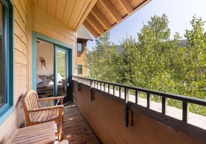 8115 Arapahoe Lodge condo