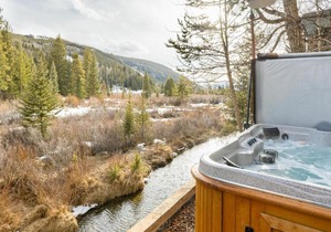 8201 Mill Creek - Private Hot Tub! condo